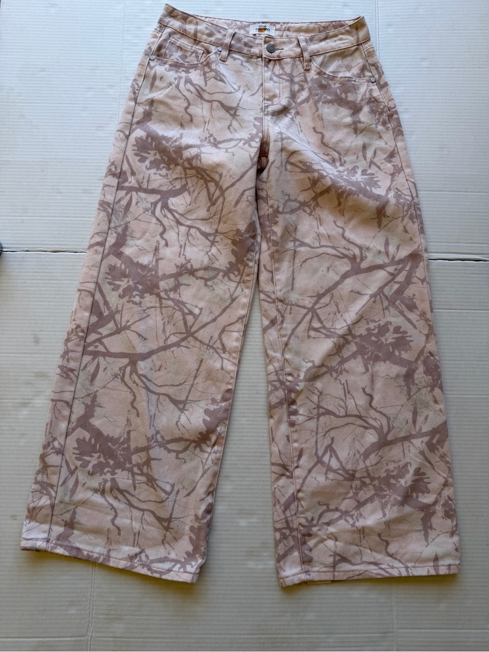 Floral Branch Wide-Leg Jeans in Dusty Pink